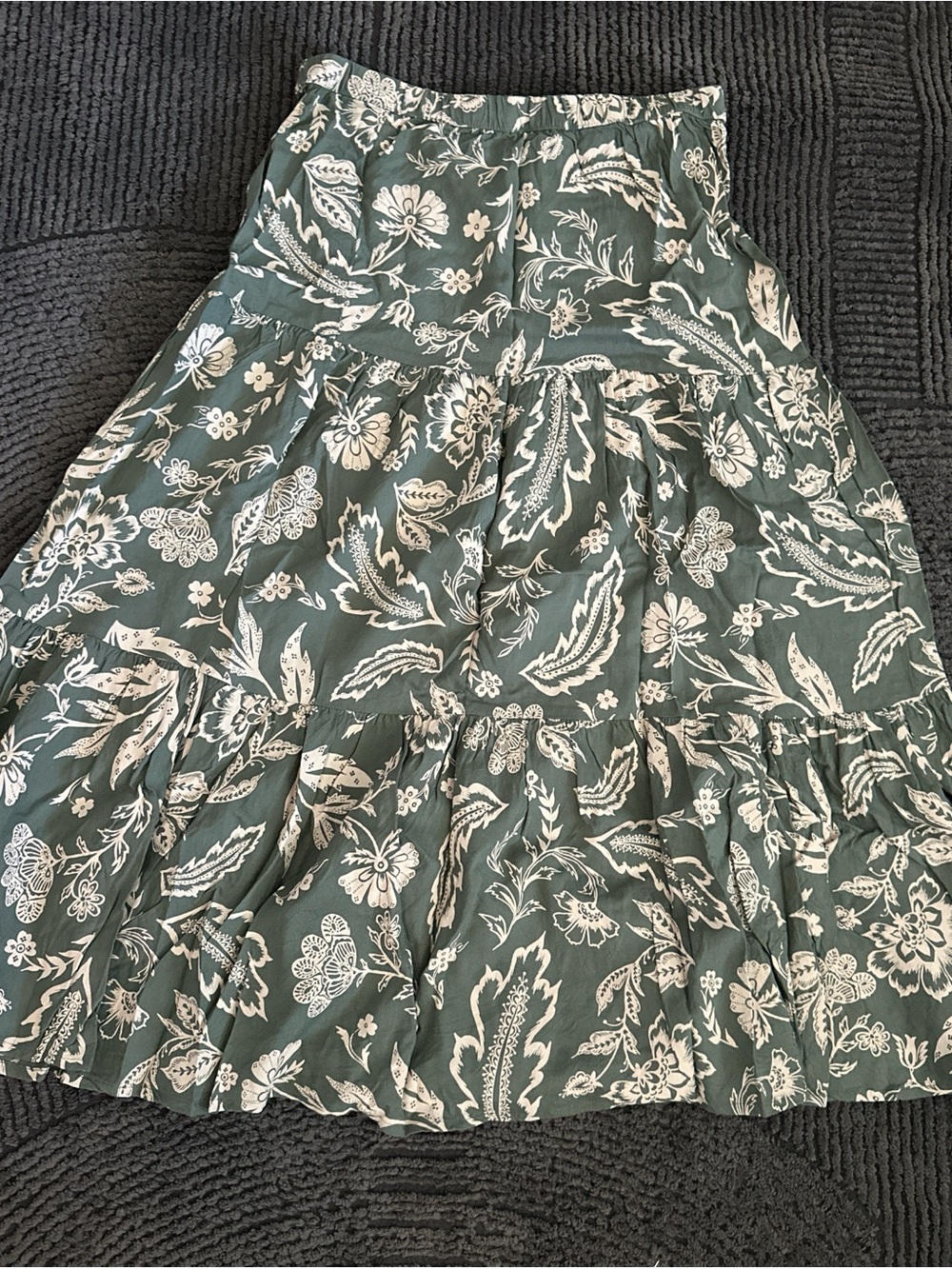 SO Green Floral Tiered Midi Skirt